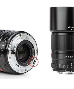 Vị trí cổng sạc micro – USB trên ống kính