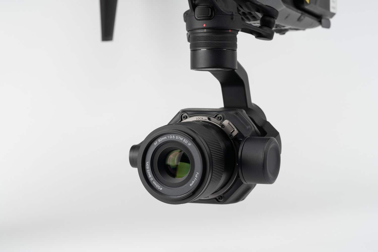 Viltrox AF 90mm f/3.5 DL góp phần làm phong phú thêm hệ sinh thái ống kính chuyên dụng cho dòng drone cao cấp này
