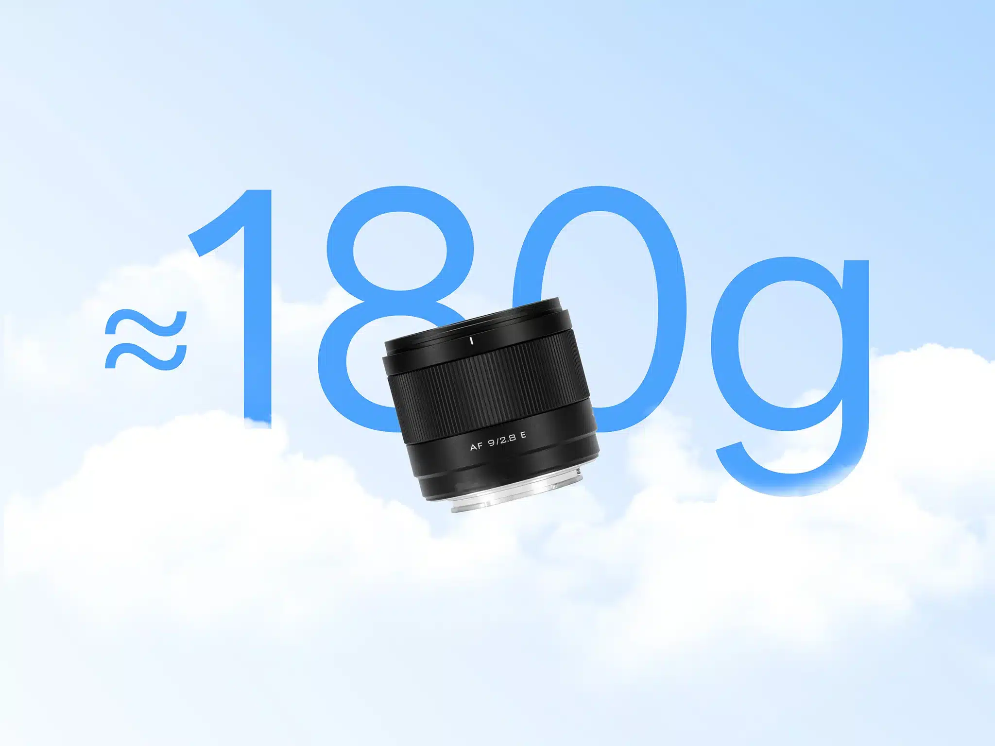 Viltrox AF 9mm f/2.8 Air E giữ vững tinh thần tối giản của dòng Air khi chỉ nặng khoảng 175g, dễ dàng bỏ gọn trong túi áo khoác