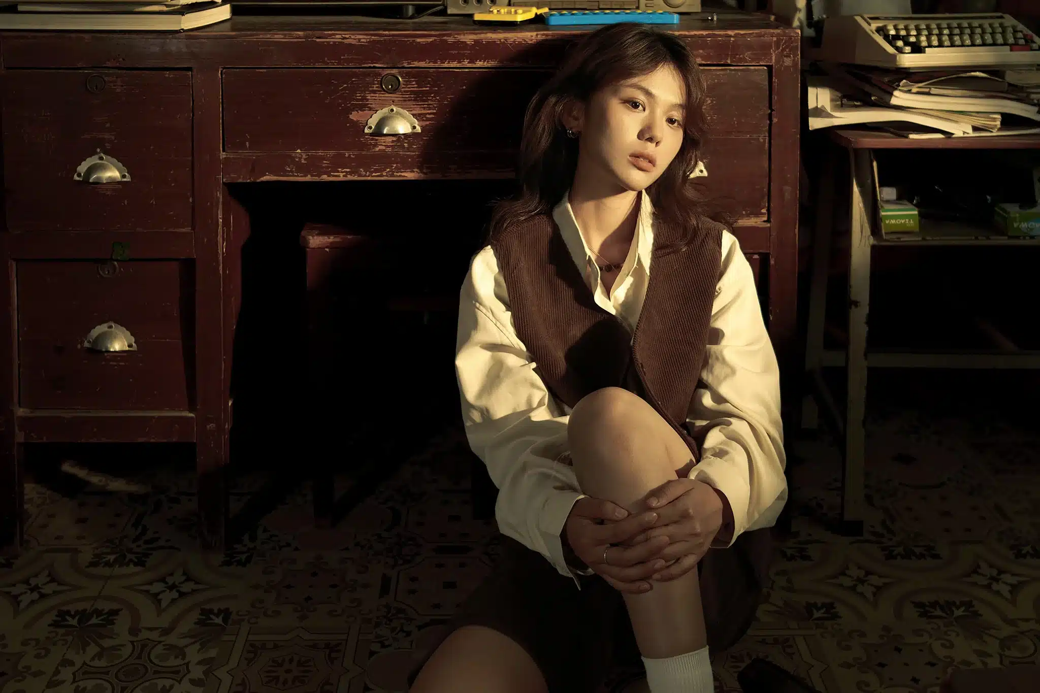 Toàn bộ quy trình vận hành luôn mượt mà và tự động, như một ống kính native chính thức