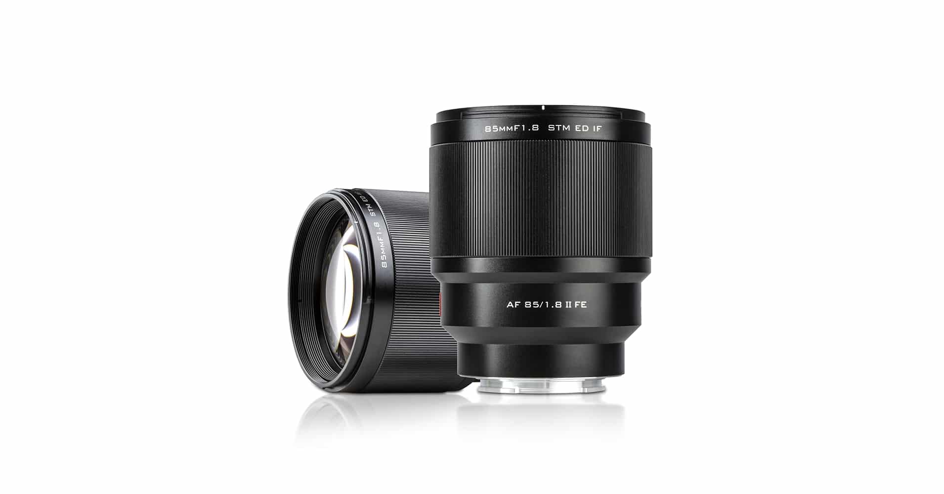 Viltrox 85mm f/1.8 Mark II sở hữu trọng lượng khoảng 484g, giảm đáng kể so với Mark I, mang lại cảm giác sử dụng nhẹ nhàng