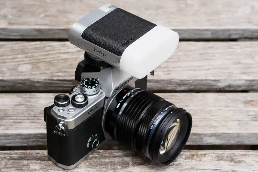 Hướng dẫn sử dụng đèn flash Viltrox toàn tập cho người mới: TTL hay Manual?