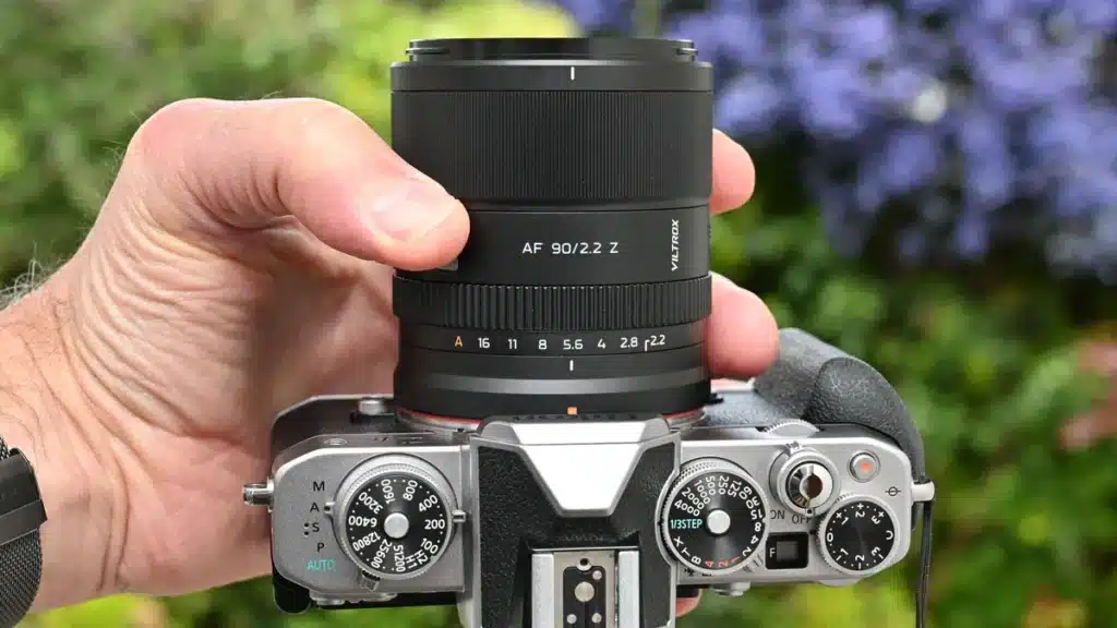 Đánh giá Viltrox 90mm f/2.2 EVO